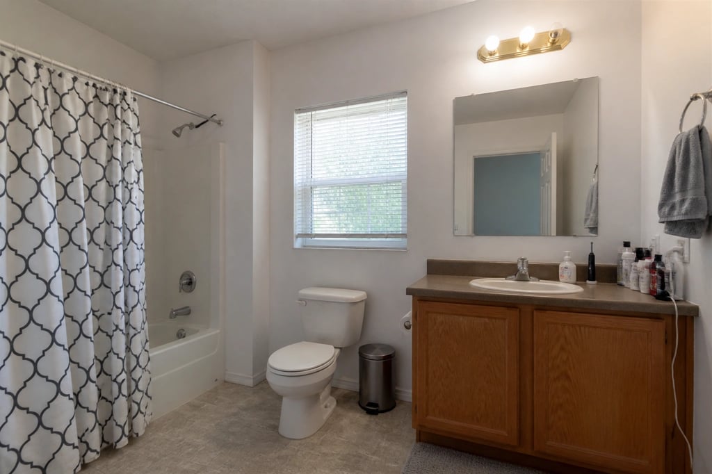 Bathroom before an AI remodel concept