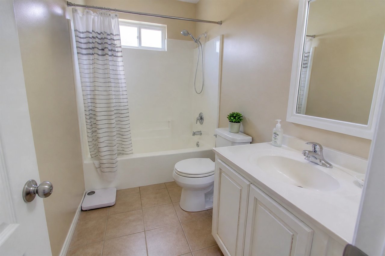 Plain bathroom before AI redesign